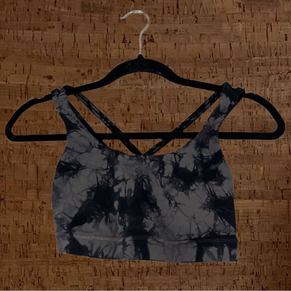 Lululemon Energy Bra Shibori in Magnum Black size 4